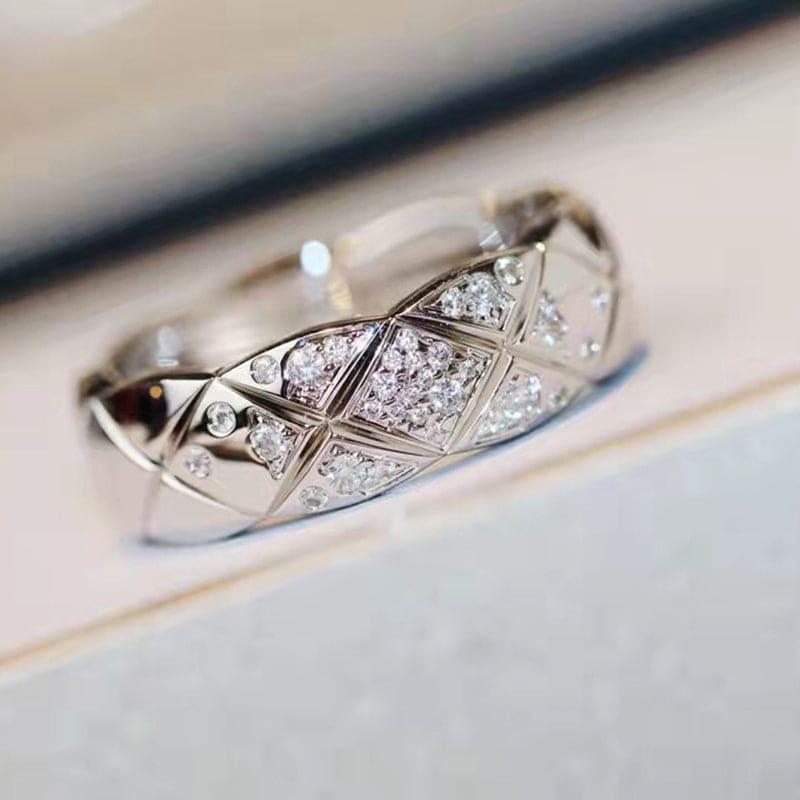 18K White Gold  Chanel Coco Crush Diamonds Ring