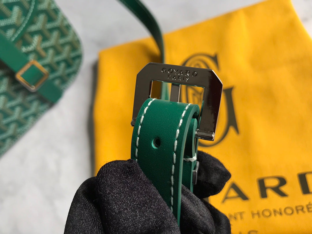 BELVEDERE II BAG 28 IN GREEN GOYARDINE CANVAS