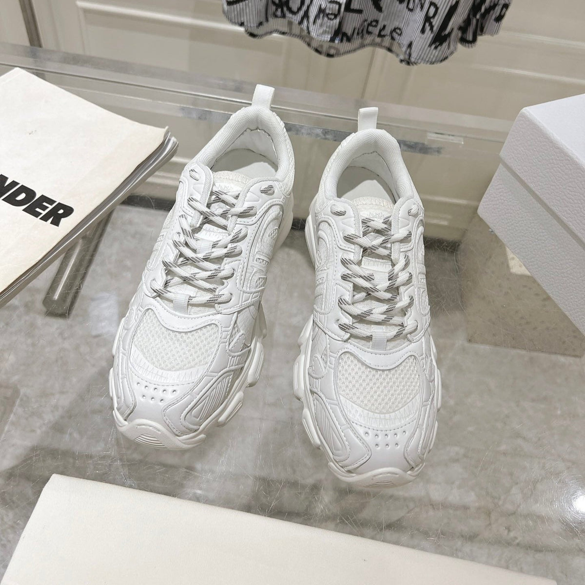 DIOR 25S CHRONO SNEAKER 45MM IN MESH WITH WHITE CALFSKIN