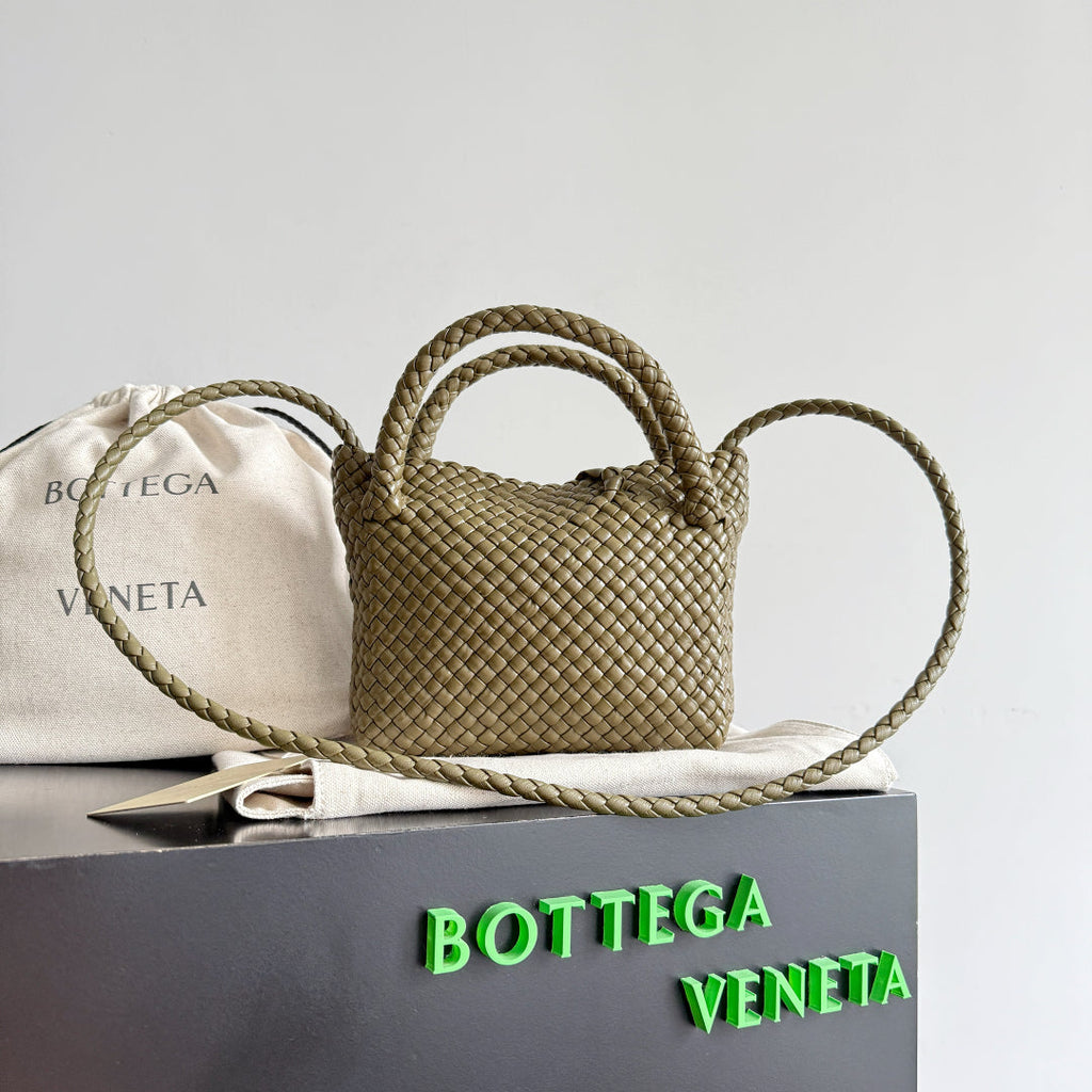 BOTTEGA VENETA 25S MINI TOSCA 20 IN DARK OLIVE BROWN CALFSKIN