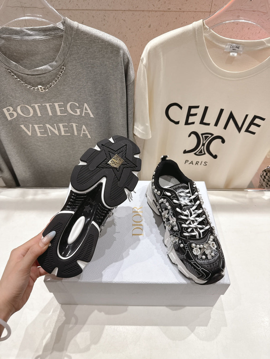 DIOR 25S SNEAKER IN BLACK LAMBSKIN AND MESH FABRIC WITH PEARL DETAILING