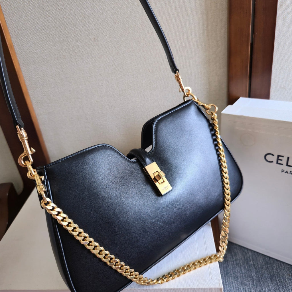 CELINE 25S SHOULDER CAMILLE 16 SOFT 27MM IN BLACK CALFSKIN GOLD HARDWARE