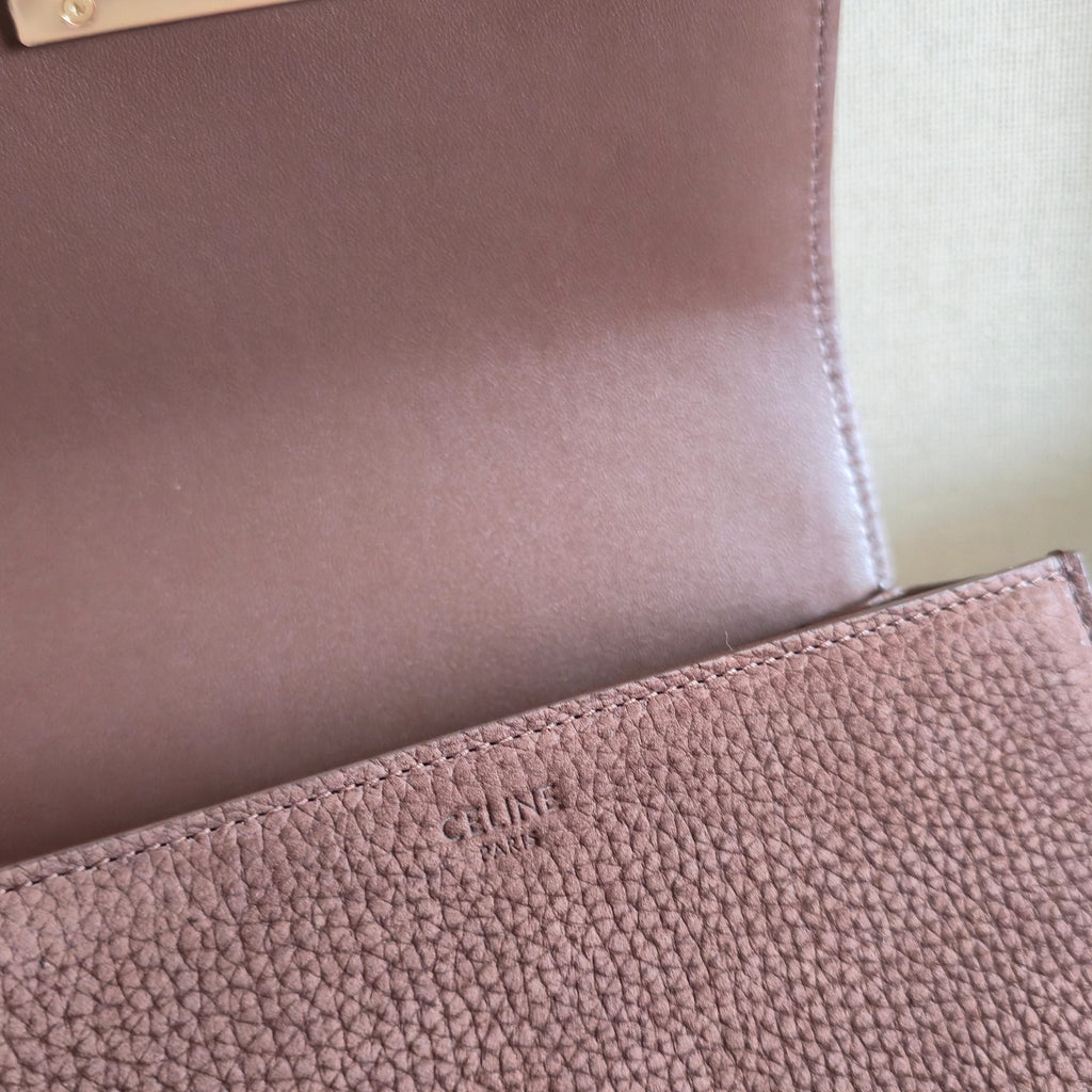 CELINE 25S TEEN TRIOMPHE BAG 18MM IN DARK BROWN GRAINED NUBUCK CALFSKIN