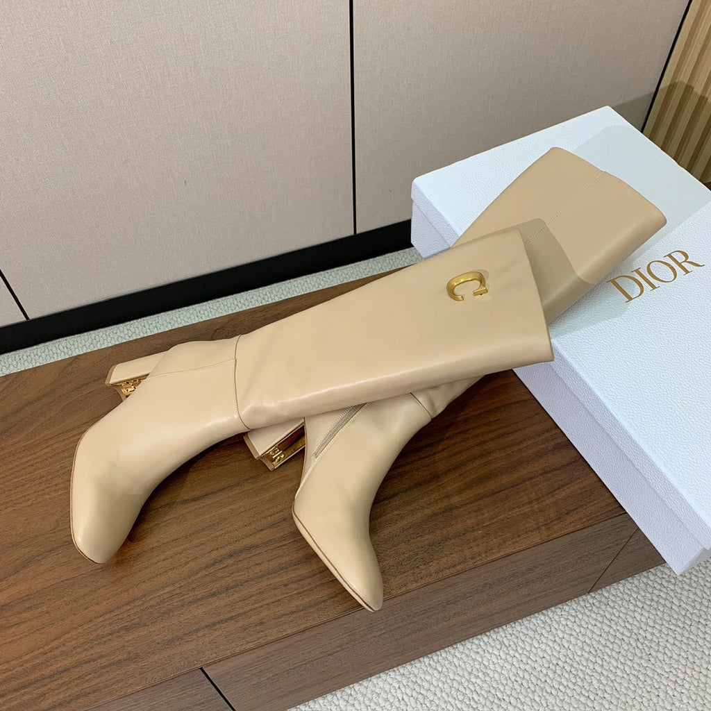 DIOR 25S KNEE-HIGH BOOTS 80 MM IN BEIGE CALFSKIN WITH GOLD HARDWARE