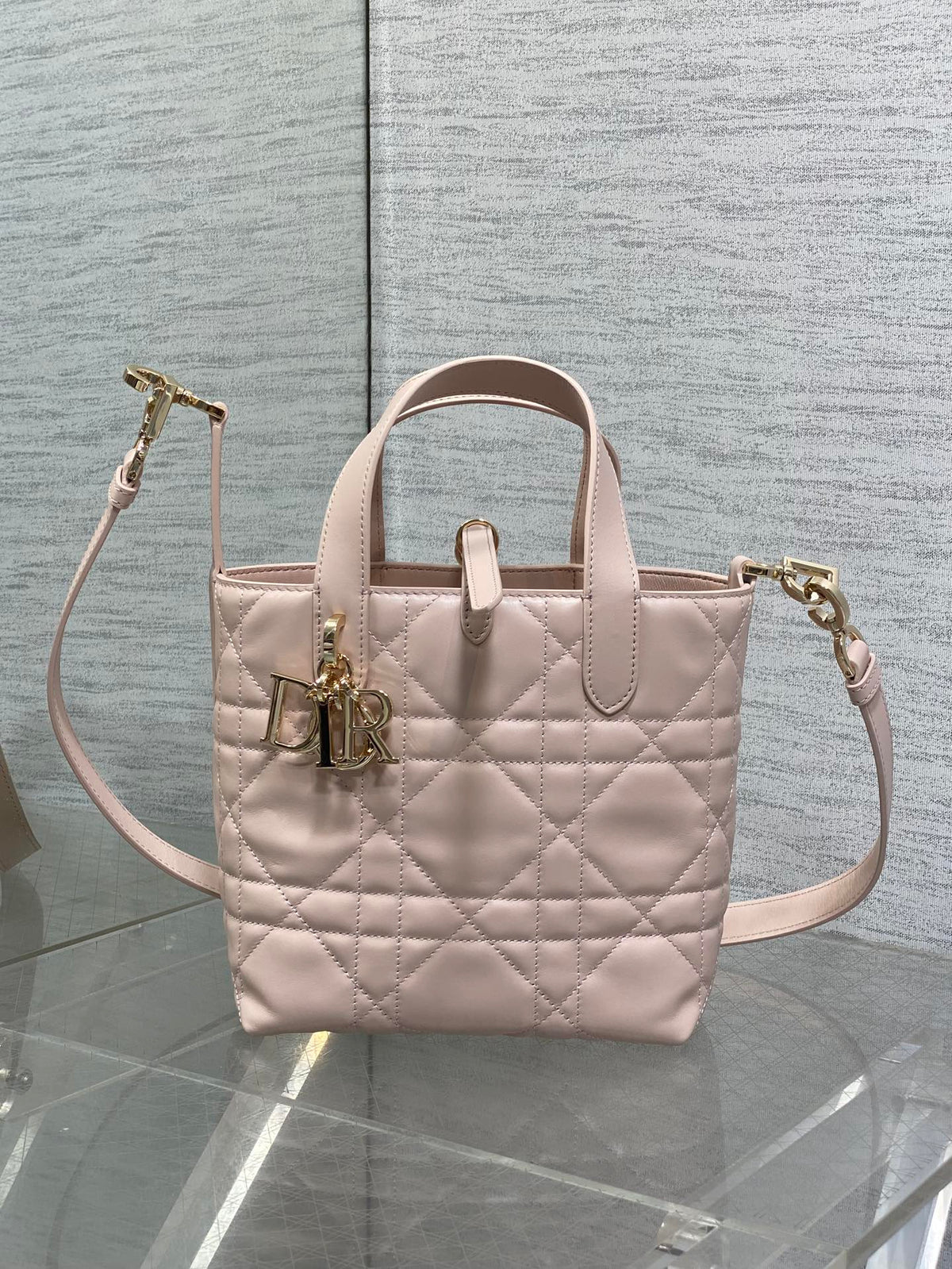DIOR 25S ALWAYS MINI BAG 16 IN LIGHT PINK MACROCANNAGE CALFSKIN GOLD HARDWARE