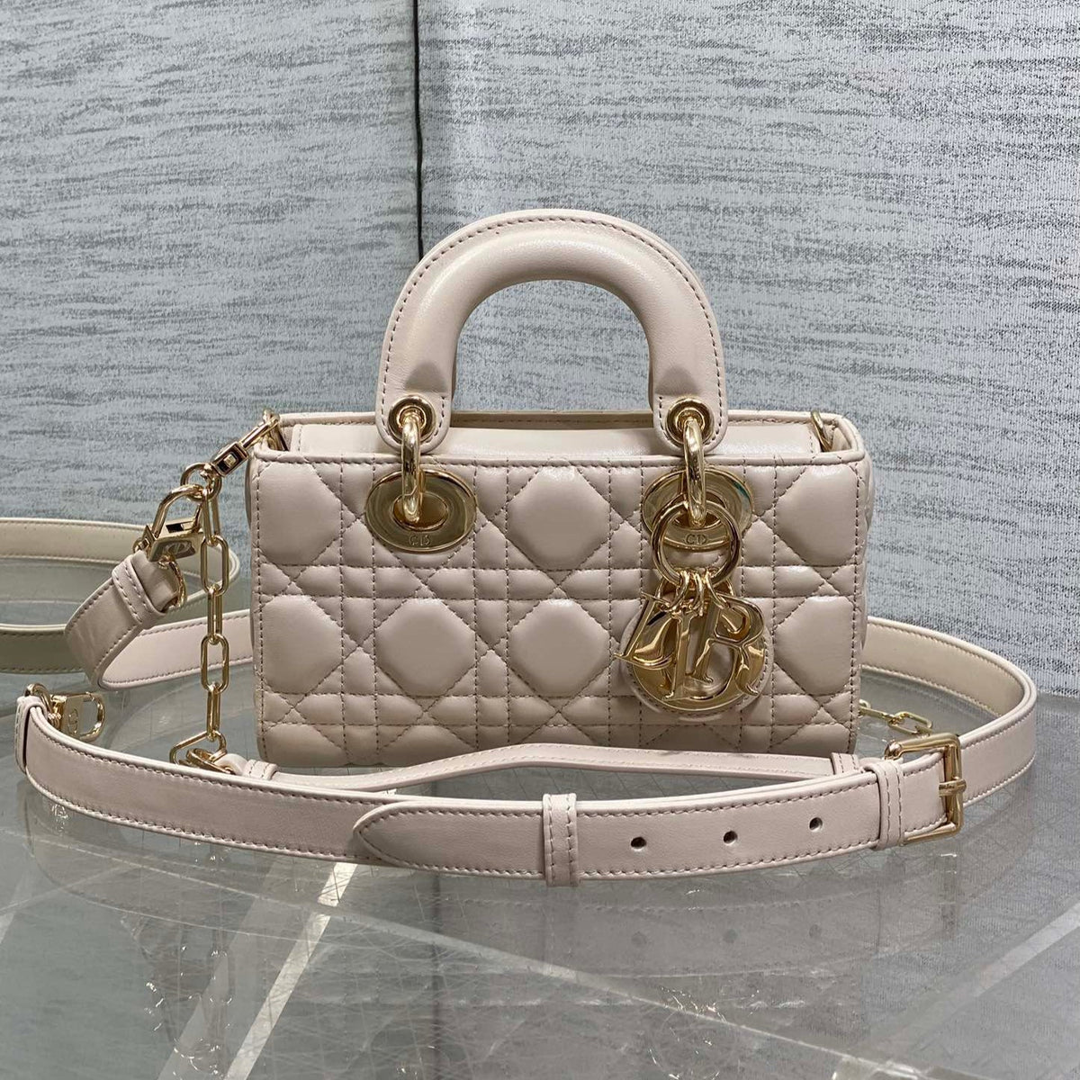 DIOR 25S MICRO LADY D-JOY 19 IN BEIGE CALFSKIN GOLD HARDWARE