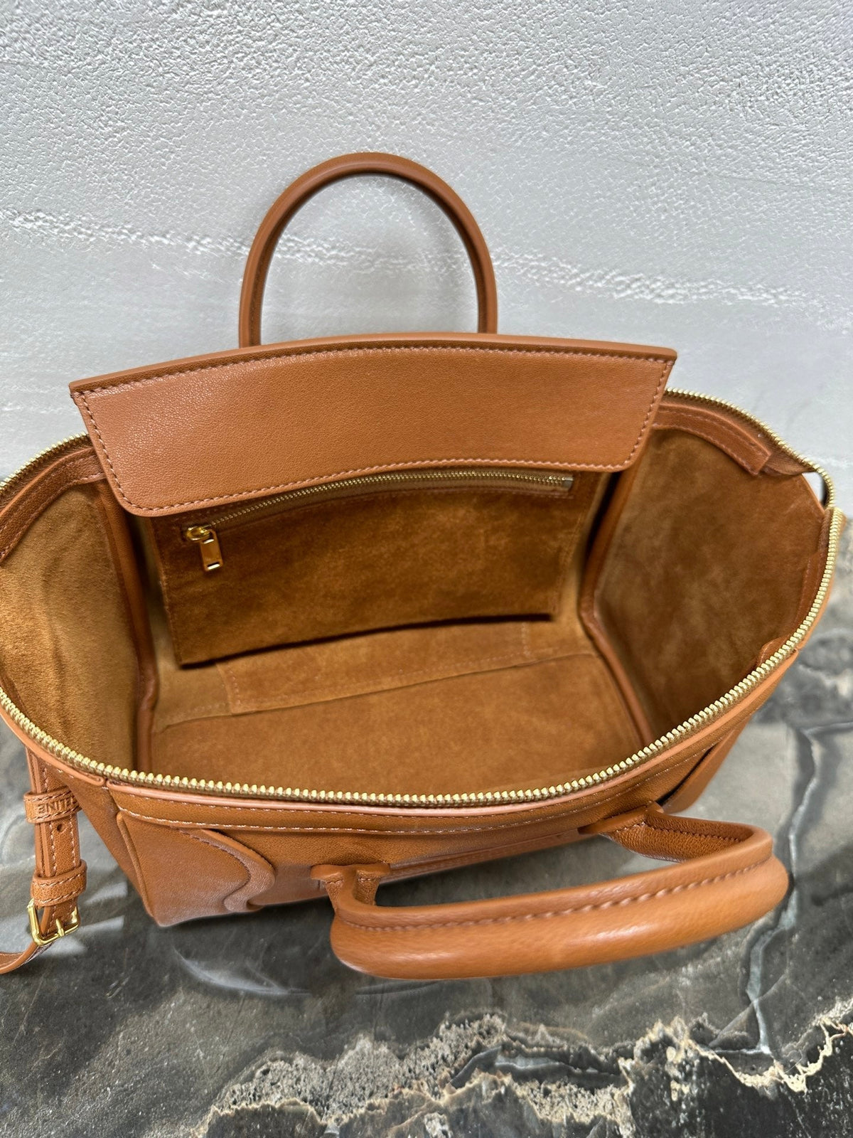 CELINE 25S NEW LUGGAGE 38MM IN TAN BROWN LAMBSKIN GOLD HARDWARE