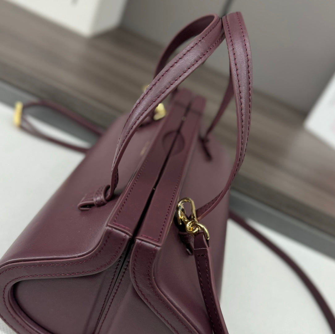 CYLINDER BAG 25 IN WINE PURPLE CALFSKIN