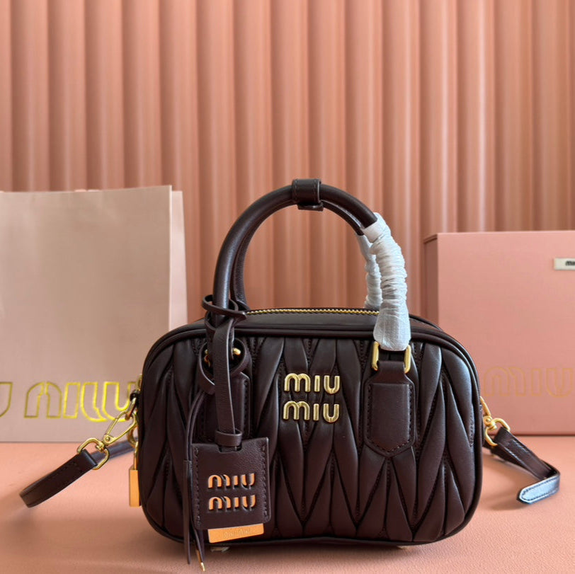ARCADIE MATELASSÉ BAG 19 IN CHESTNUT BROWN LAMBSKIN GOLD HARDWARE