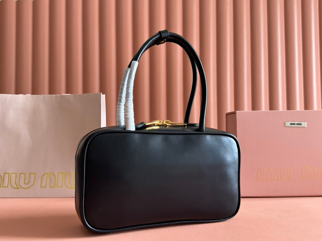 BEAU TOP HANDLE BAG 29 IN BLACK GLOSSY CALFSKIN