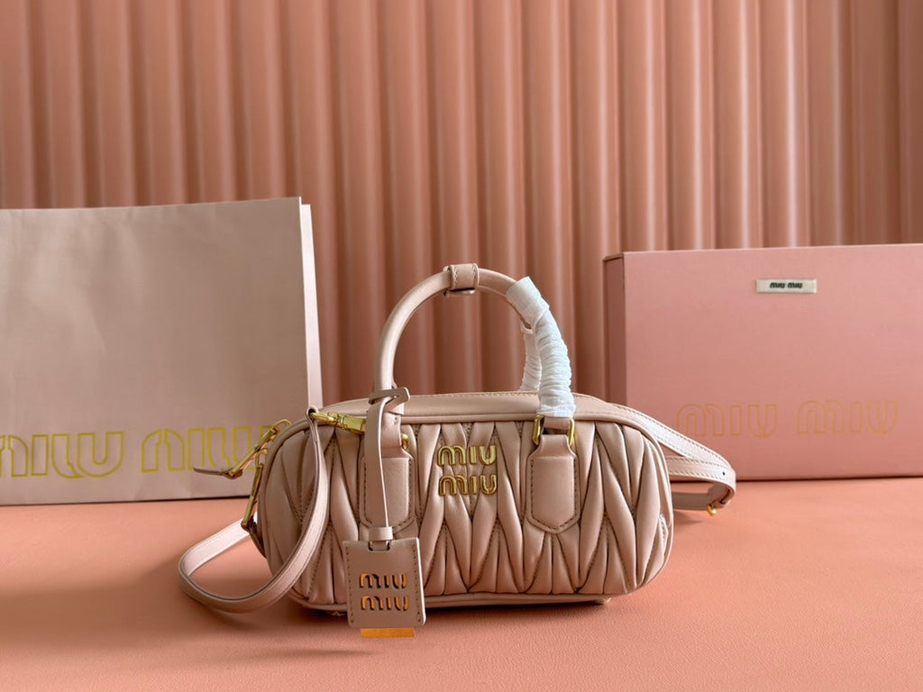 ARCADIE MATELASSÉ BAG 22 IN MISCHKA BEIGE LAMBSKIN