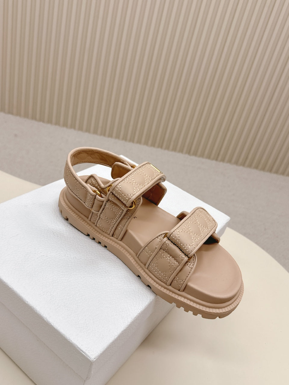 DIOR BACK-STRAP SANDALS 25S IN BEIGE CALFSKIN