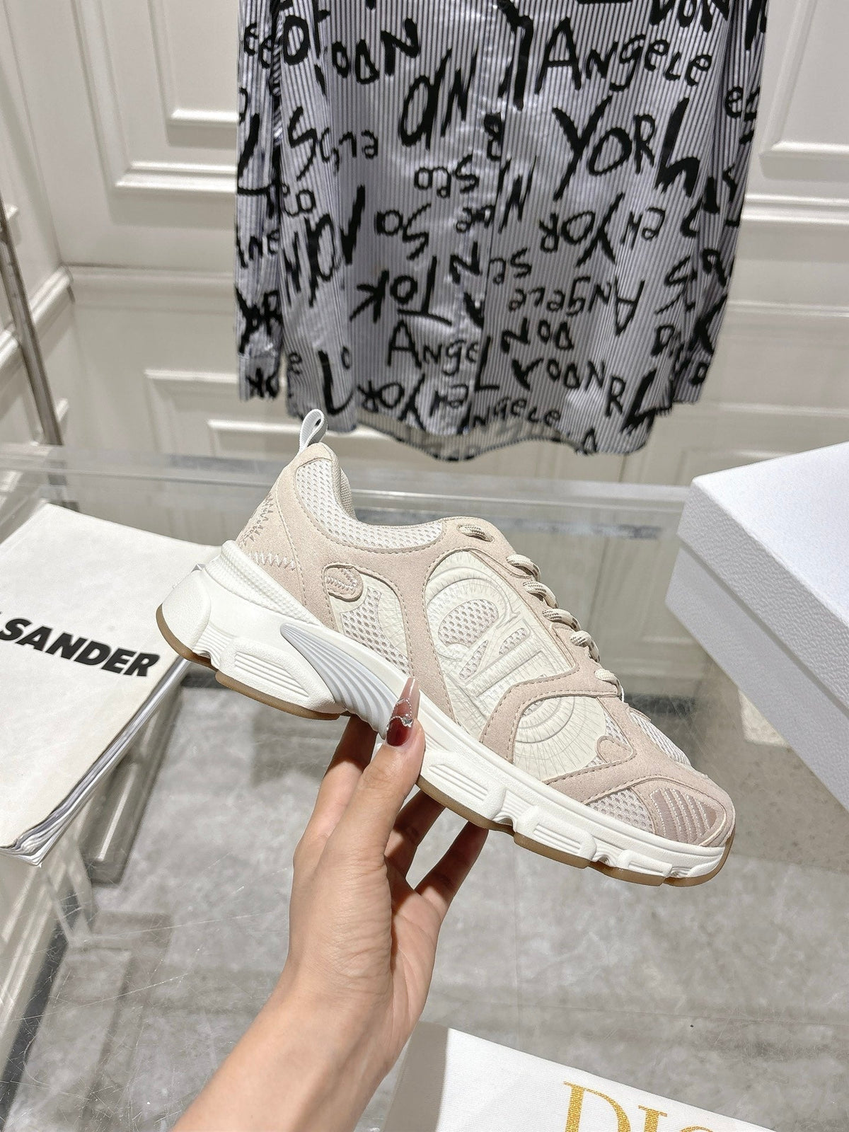 DIOR 25S CHRONO SNEAKER 45MM IN MESH WITH WHITE AND NUDE PINK CALFSKIN