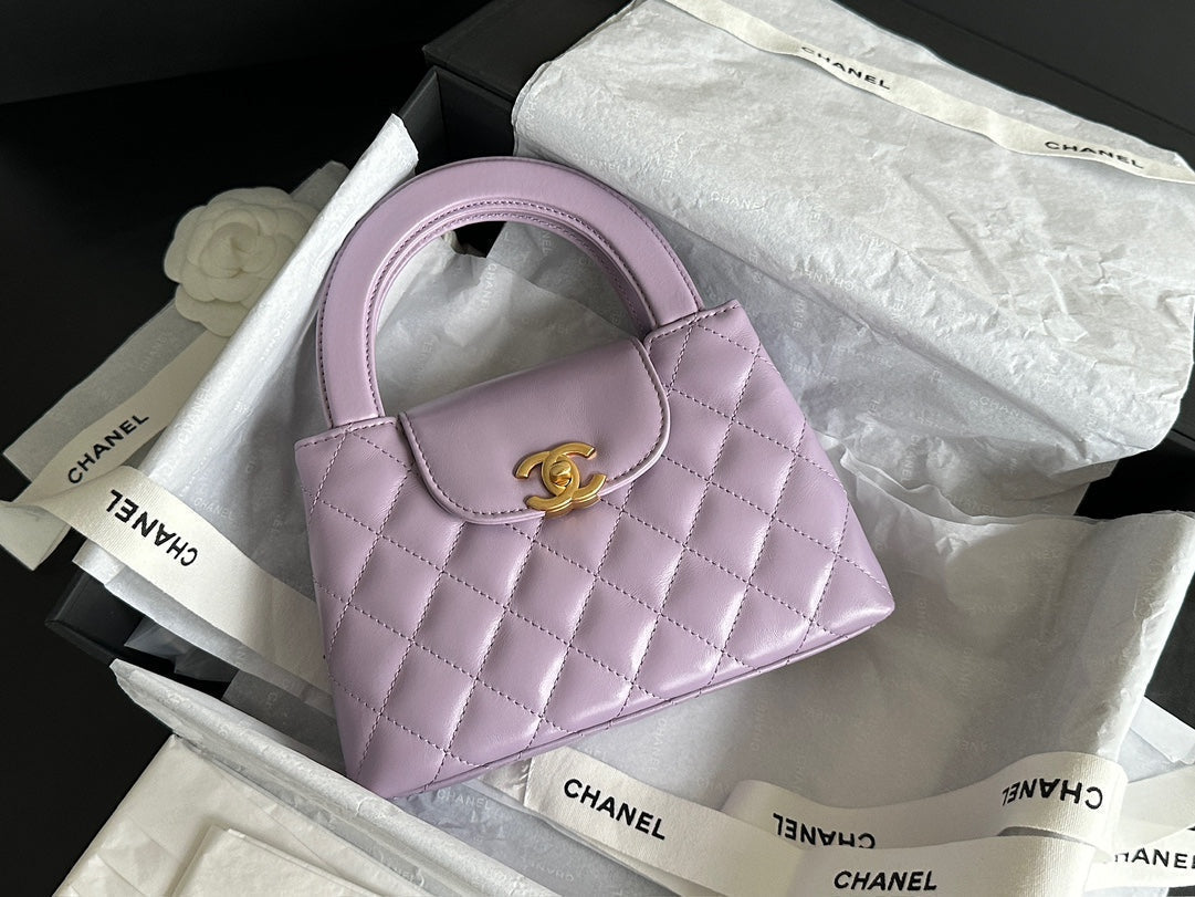 CHANEL VINTAGE KELLY 25S 19 CM IN PURPLE LAMBSKIN WITH GOLD HARDWARE