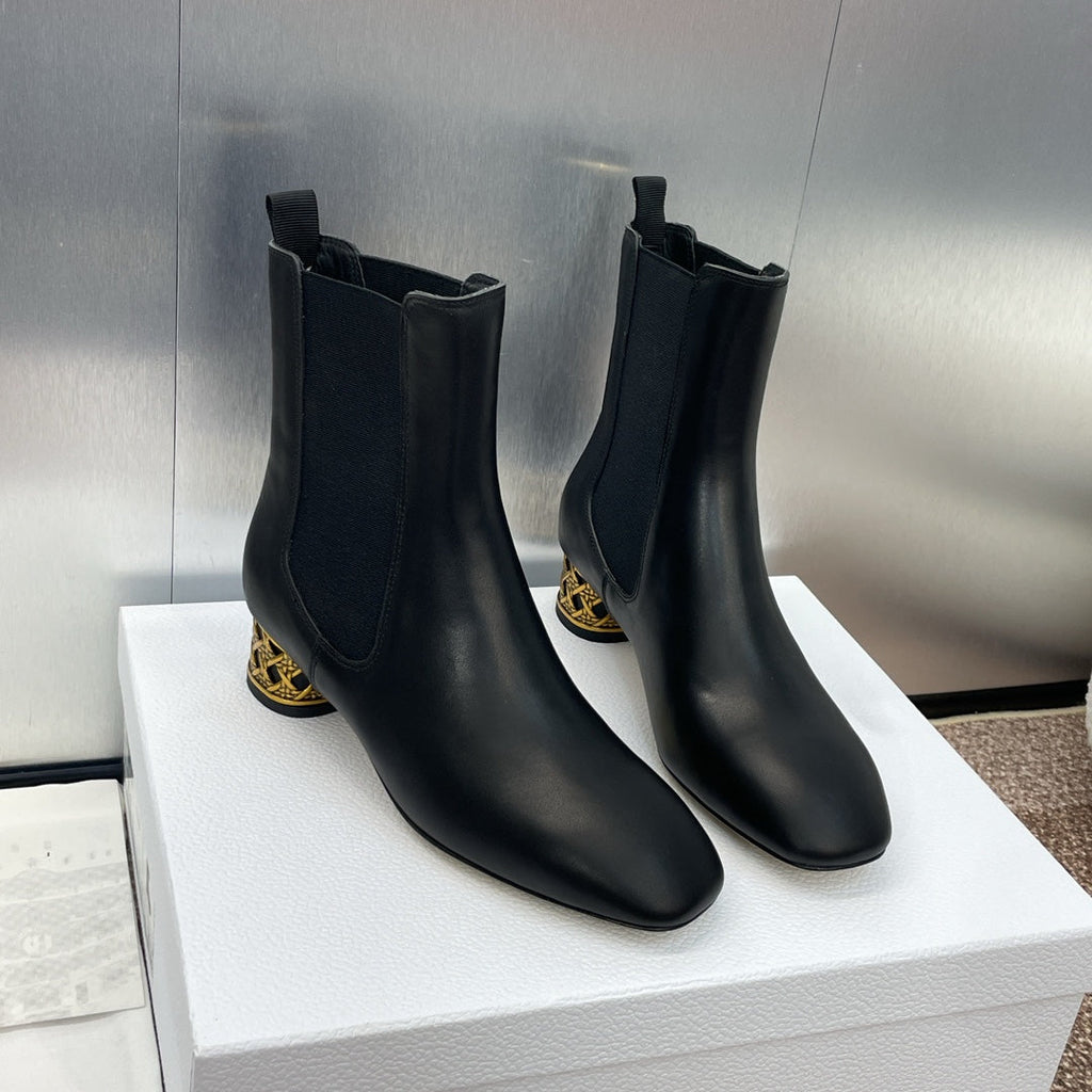 DIOR 25S ANKLE BOOT IN BLACK CALFSKIN