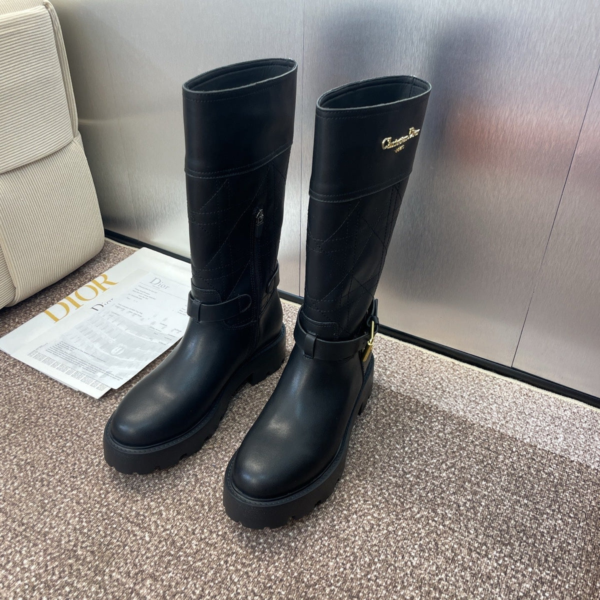 DIOR 25S D-TOWN BOOT 45MM IN BLACK CALFSKIN WITH EMBROIDERED CANNAGE MOTIF