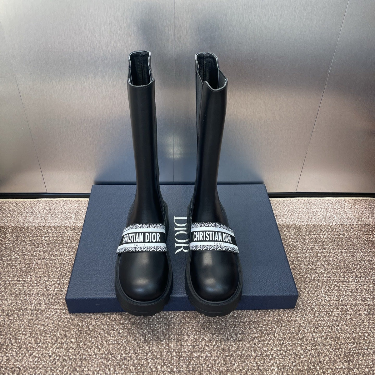DIOR 25S D-QUEST TALL CHELSEA BOOTS 45MM IN BLACK CALFSKIN
