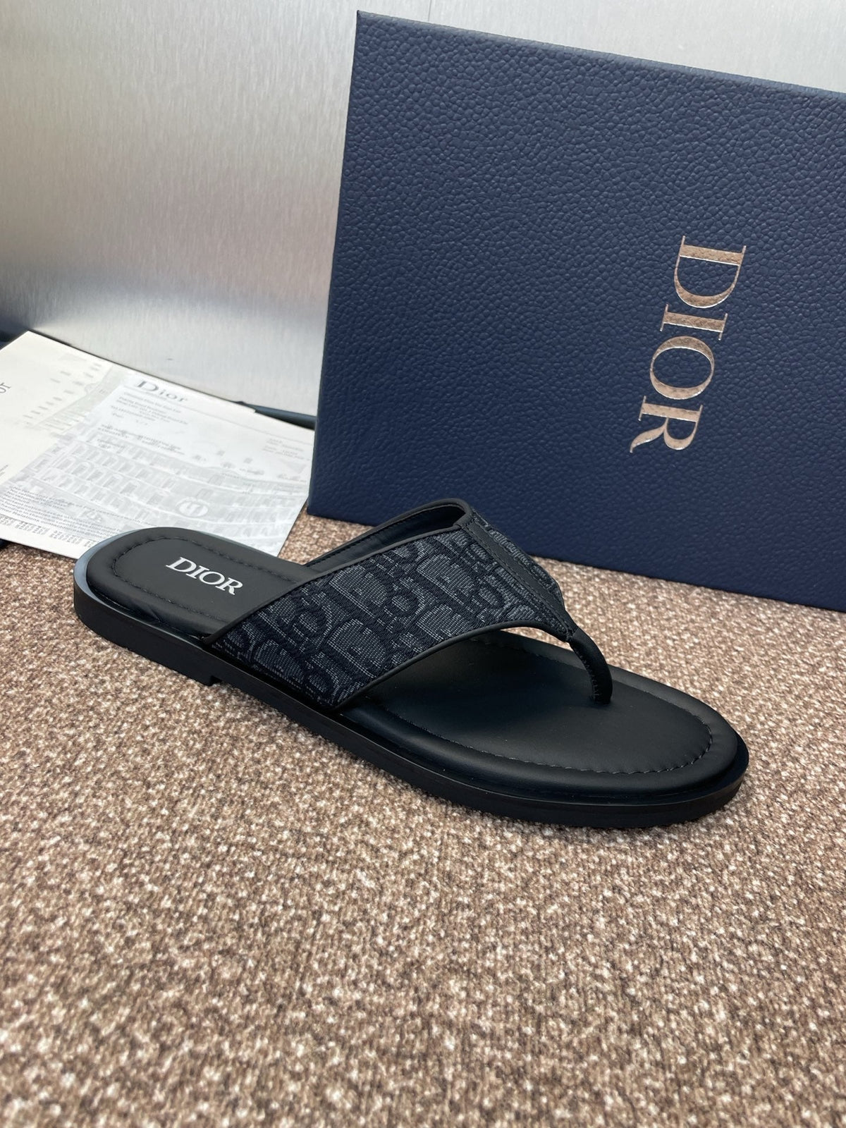 DIOR 25S ALIAS THONG SANDAL IN NAVY BLACK CALFSKIN AND CANVAS